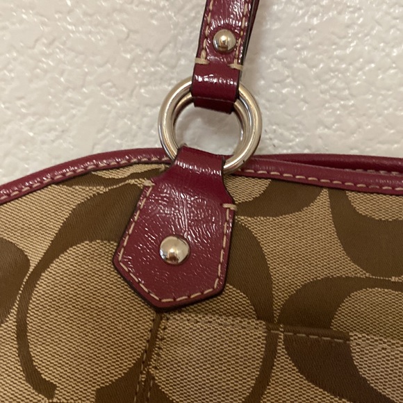 Coach purse - Picture 6 of 16